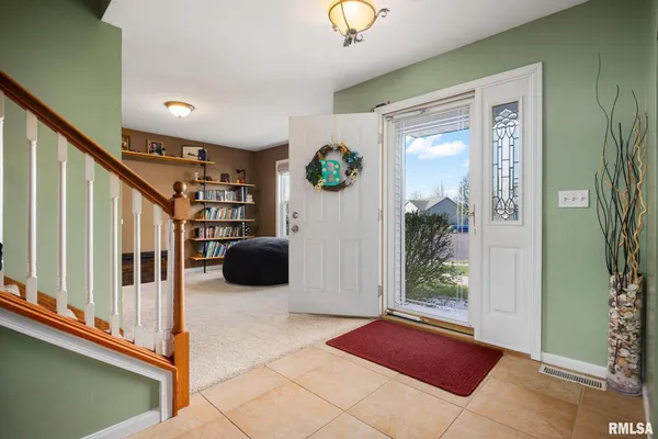 $425,000 | 1130 Belsly Way, Metamora, IL 61548