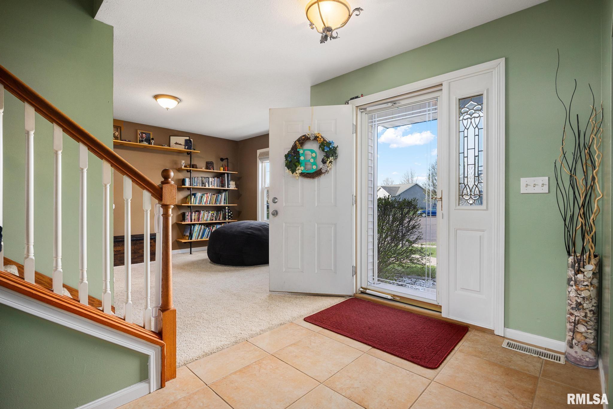 1130 Belsly Way Metamora, IL 61548 - Photo 5 of 59