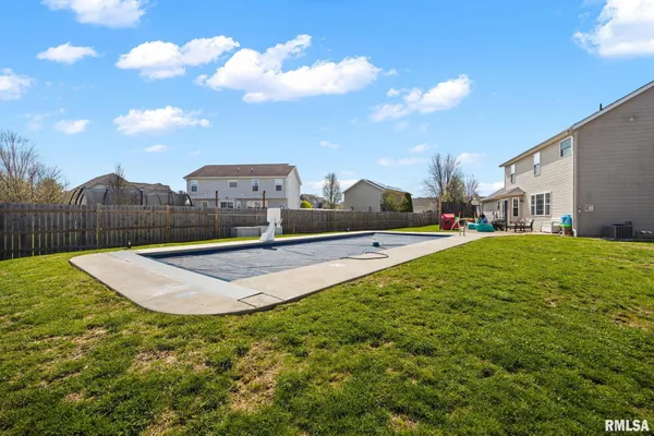 $425,000 | 1130 Belsly Way, Metamora, IL 61548