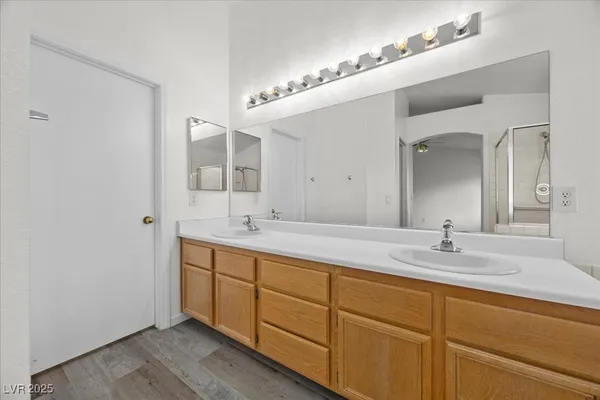 $480,000 | 727 Triple Crown Street, Henderson, NV 89015