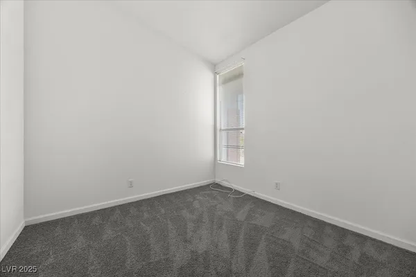 $480,000 | 727 Triple Crown Street, Henderson, NV 89015