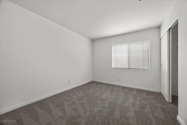 $480,000 | 727 Triple Crown Street, Henderson, NV 89015