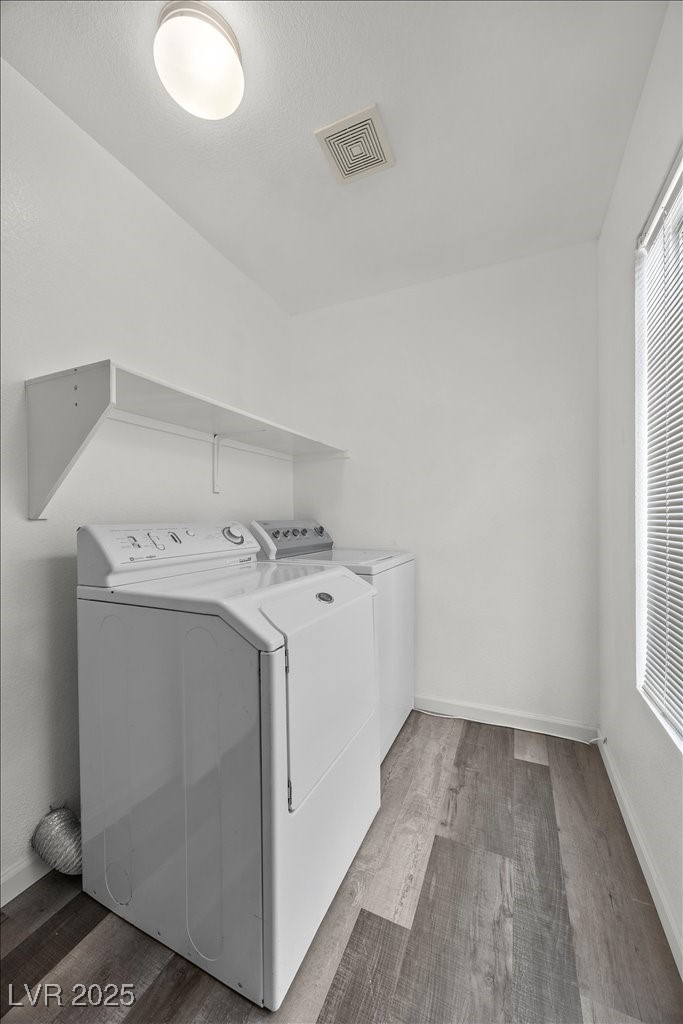 727 Triple Crown Street Henderson, NV 89015 - Photo 25 of 31 room with window, front of house