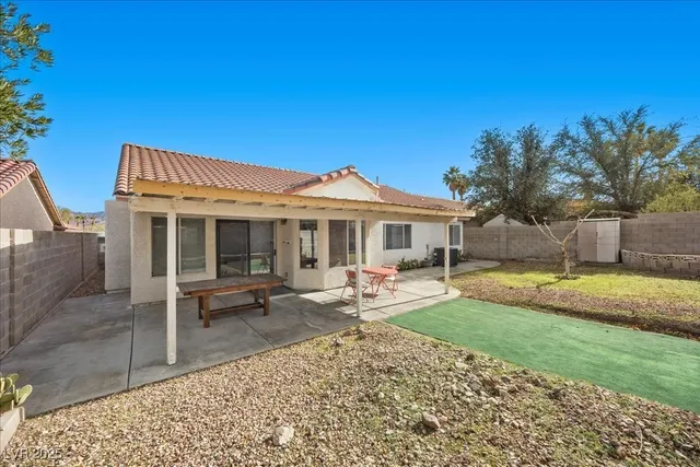 $498,000 | 727 Triple Crown Street, Henderson, NV 89015