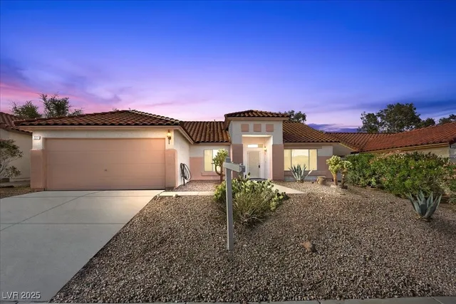$498,000 | 727 Triple Crown Street, Henderson, NV 89015