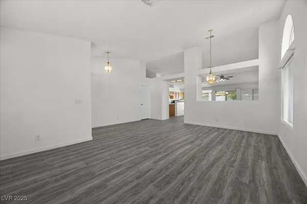 $480,000 | 727 Triple Crown Street, Henderson, NV 89015