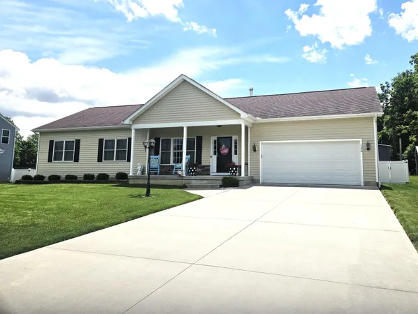 $454,900 | 139 Duncan Drive, Pataskala, OH 43062