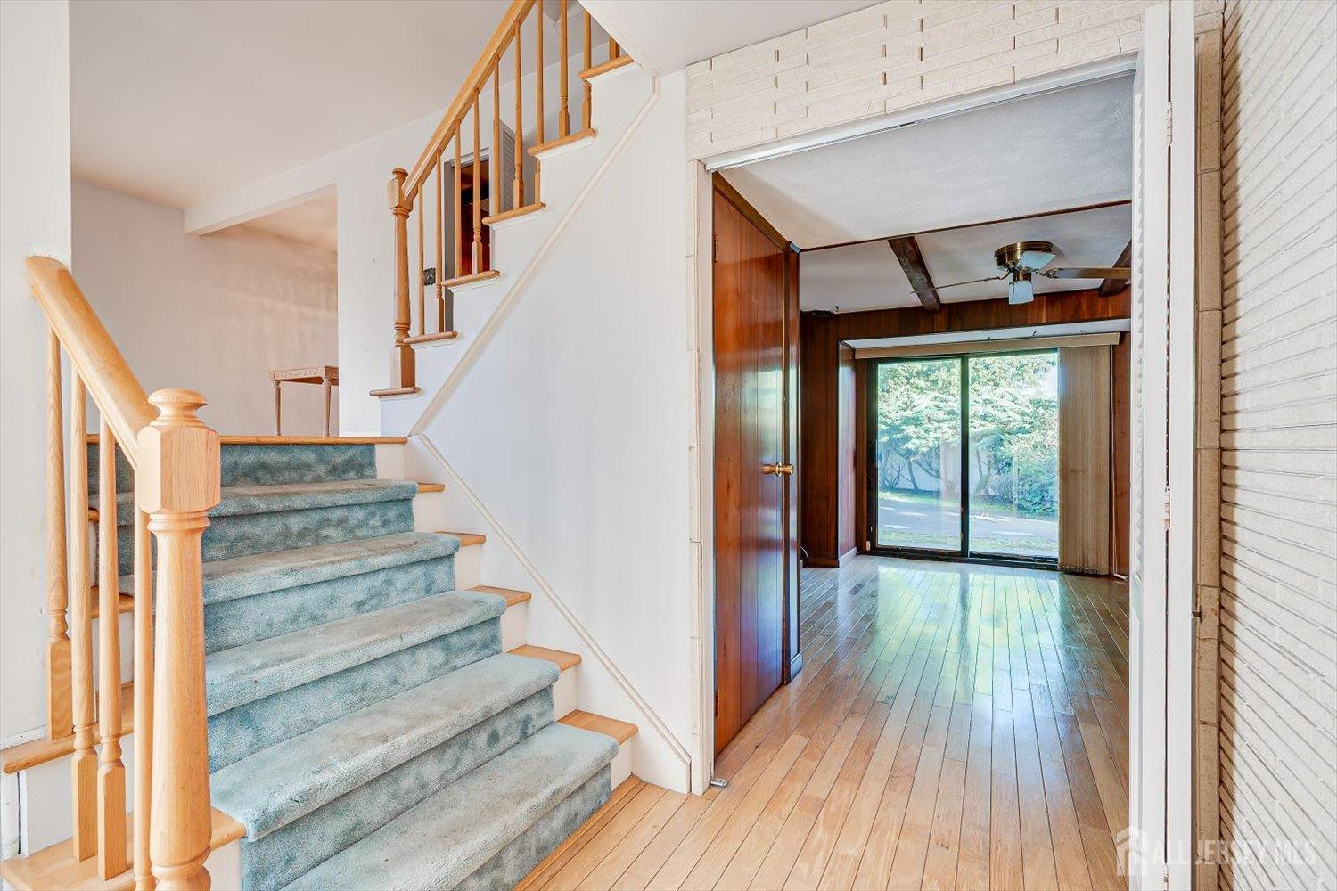 31 Rieder Road Edison, NJ 08817 - Photo 8 of 38