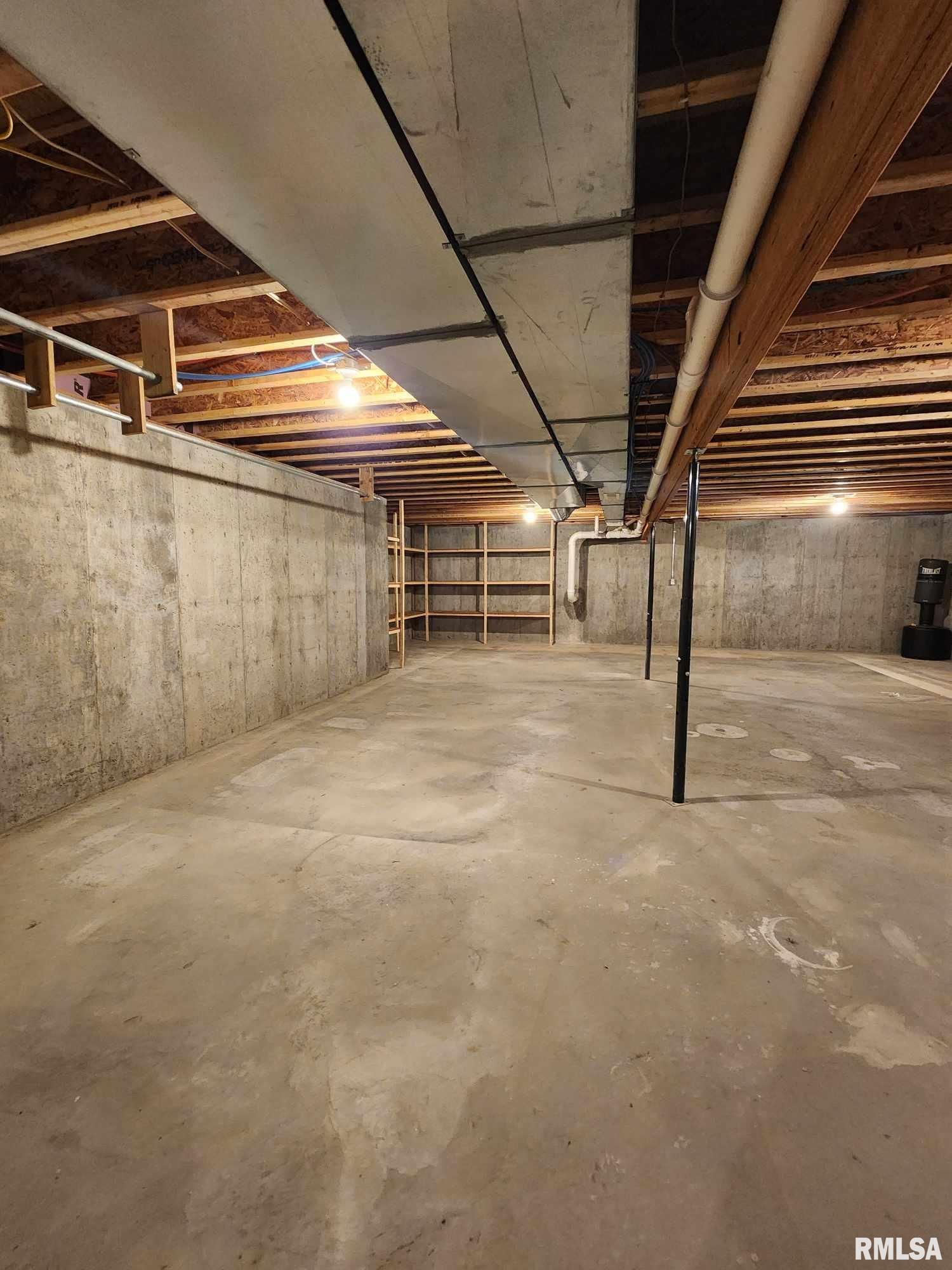 626 South State Road Mendon, IL 62351 - Photo 19 of 22 Gallery Image 19
