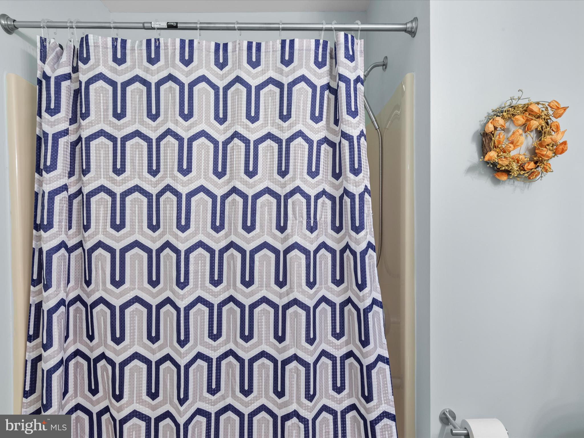 1117 High Street Cambridge, MD 21613 - Photo 28 of 48 Primary Bathroom