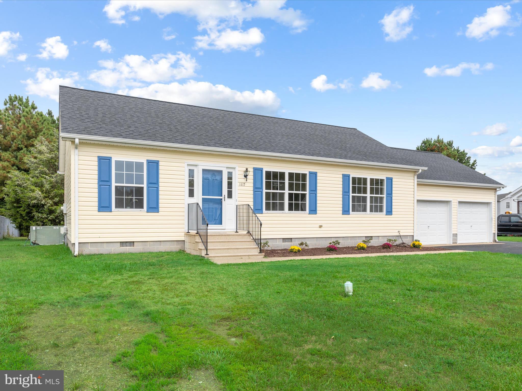 1117 High Street Cambridge, MD 21613 - Photo 3 of 48 Front Exterior