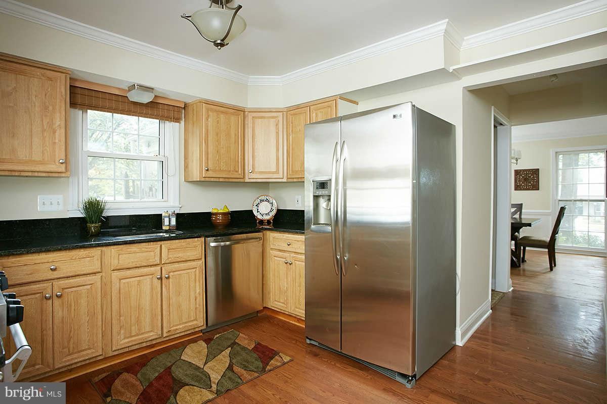 300 Summit Hall Road Gaithersburg, MD 20877 - Photo 12 of 28 Kitchen # 2