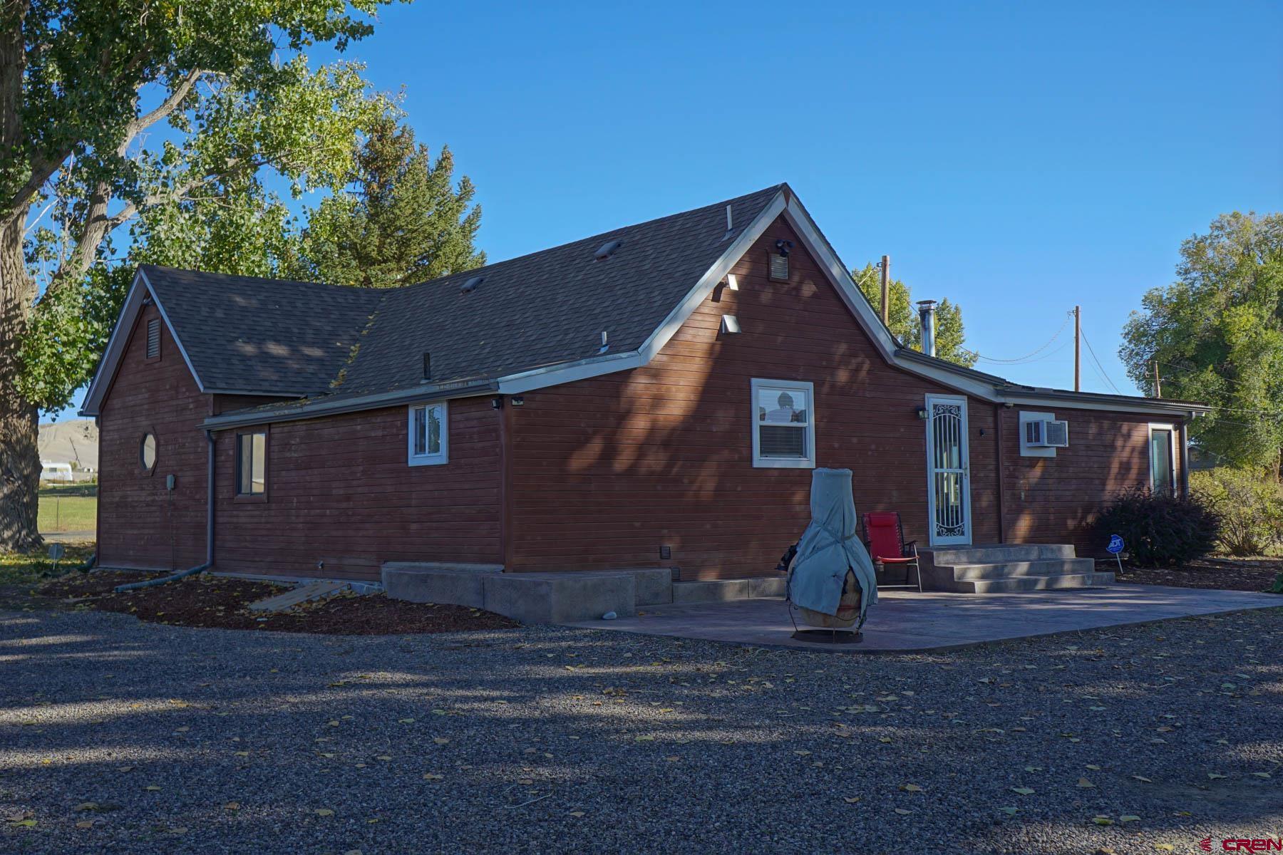 6733 2050th Road Delta, CO 81416 - Photo 24 of 32 a front view of a house