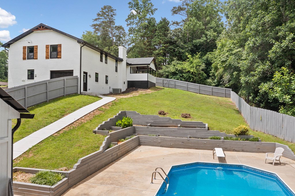 136 Ridgecrest Drive Ball Ground, GA 30107 - Photo 8 of 60 Gallery Image 8