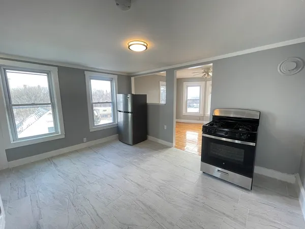$1,550 | 12 Birch Street, Unit 5, Fitchburg, MA 01420