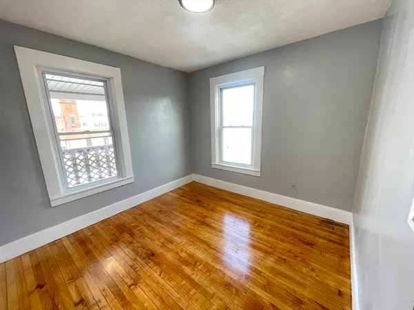 $1,550 | 12 Birch Street, Unit 5, Fitchburg, MA 01420