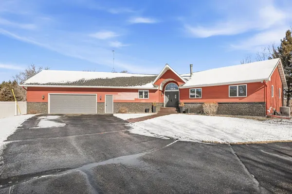 $629,900 | 20332 Fruitwood Road, Richmond, MN 56368