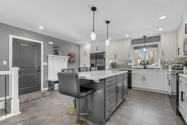 $629,900 | 20332 Fruitwood Road, Richmond, MN 56368
