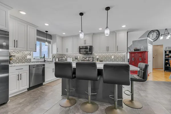 $629,900 | 20332 Fruitwood Road, Richmond, MN 56368