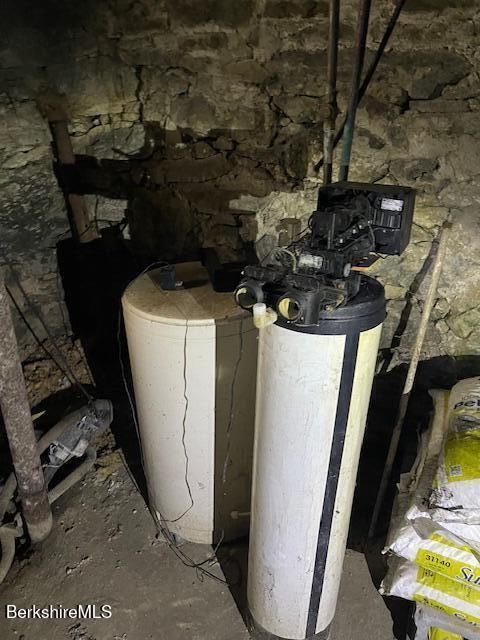 971 North State Road Cheshire, MA 01225 - Photo 35 of 37 971NorthStateRdCheshireWaterSoftener