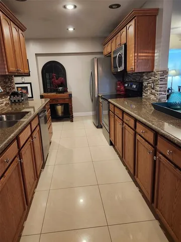 $335,000 | 1605 Oakley Avenue, Fort Myers, FL 33901