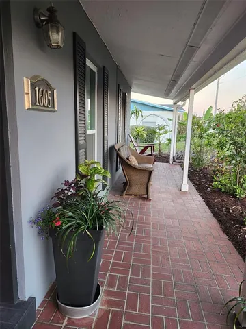 $335,000 | 1605 Oakley Avenue, Fort Myers, FL 33901