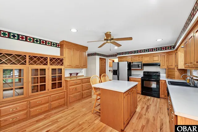 $525,000 | 137 South Street, Moyock, NC 27958