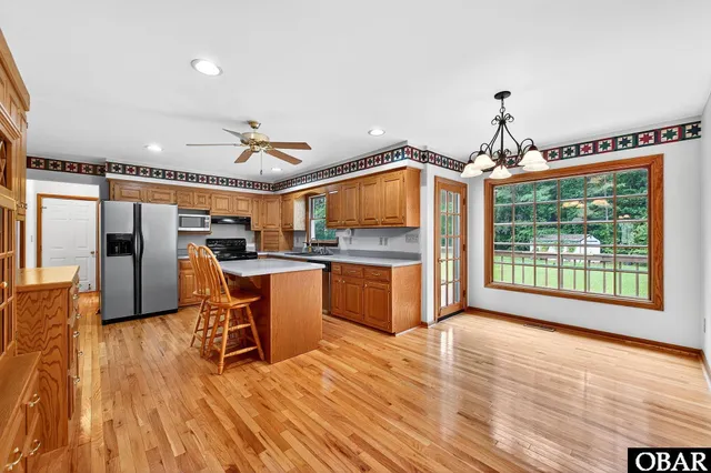 $525,000 | 137 South Street, Moyock, NC 27958