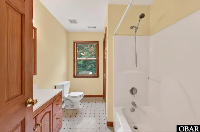 $525,000 | 137 South Street, Moyock, NC 27958