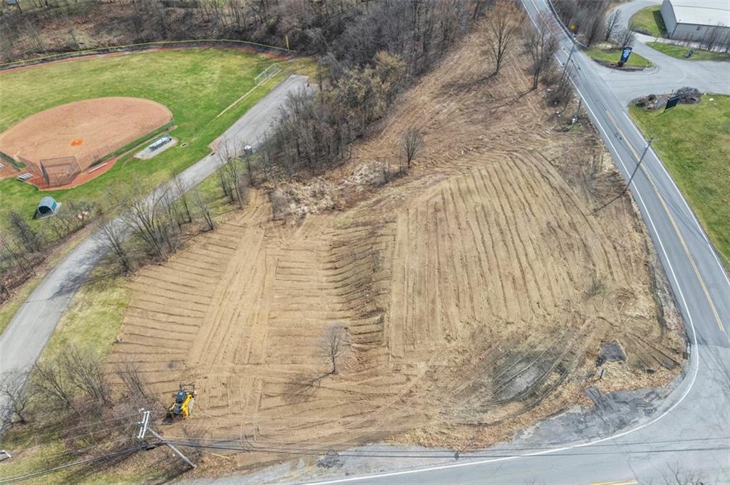 1 Spring Run Road Extension Coraopolis, PA 15108 - Photo 11 of 16 a view of a swimming pool with an outdoor space