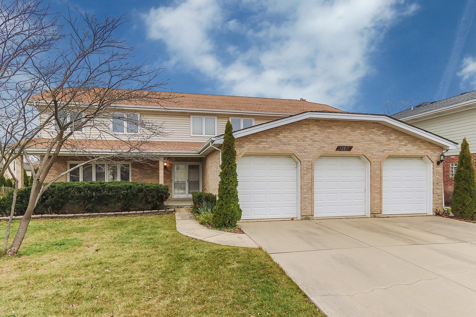 1260 Westridge Place Addison, IL 60101 - Photo 1 of 40