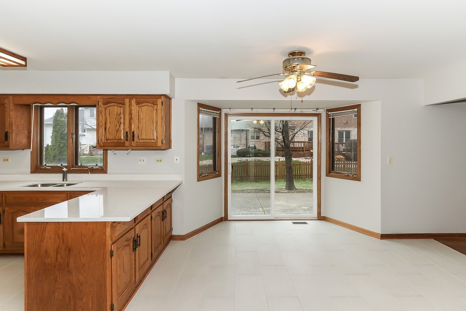 1260 Westridge Place Addison, IL 60101 - Photo 15 of 40