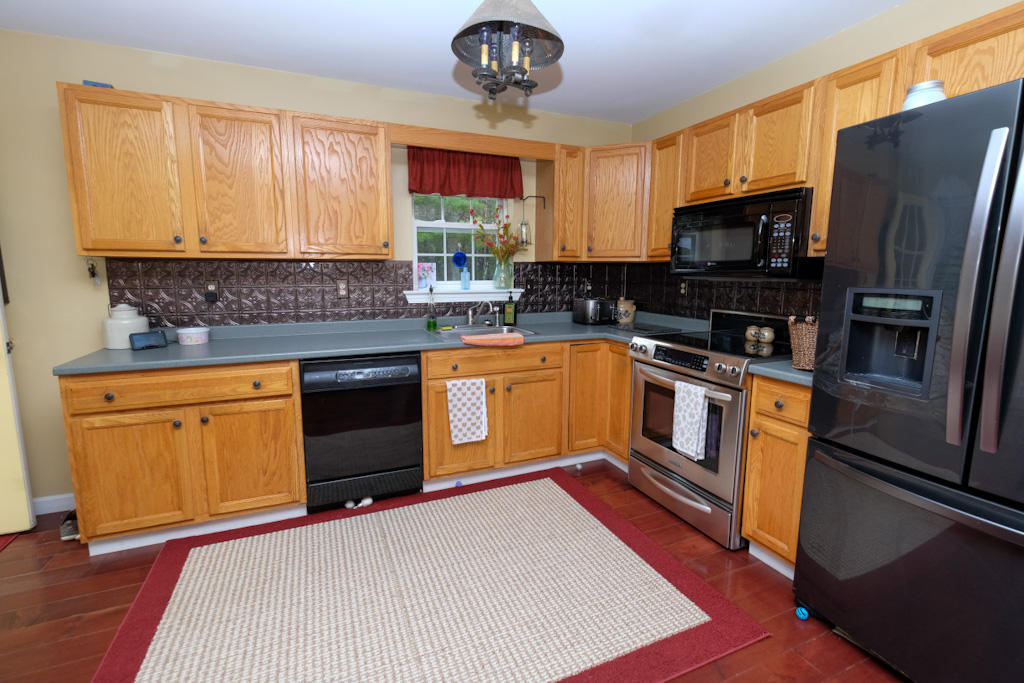 40 Deer Run Road St. George, ME 04859 - Photo 2 of 26 13DCF5B9-113C-4F61-BCAC-F39791566925-838