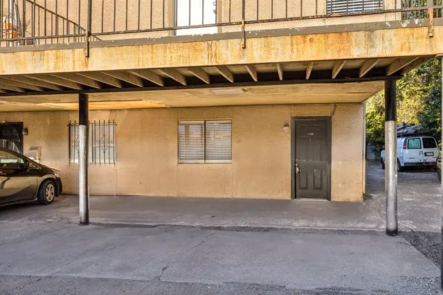 $1,400 | 7030 Fair Oaks Avenue, Unit 110, Dallas, TX 75231