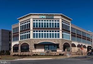 44782 Tiverton Square Ashburn, VA 20147 - Photo 20 of 26 a front view of a building