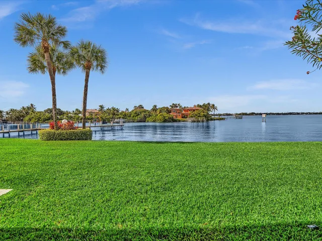 $7,500 | 3474 South Ocean Boulevard, Unit 3, Palm Beach, FL 33480