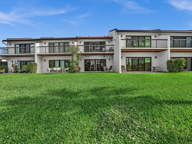 $7,500 | 3474 South Ocean Boulevard, Unit 3, Palm Beach, FL 33480