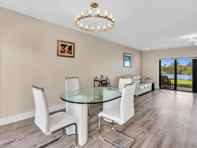 $7,500 | 3474 South Ocean Boulevard, Unit 3, Palm Beach, FL 33480