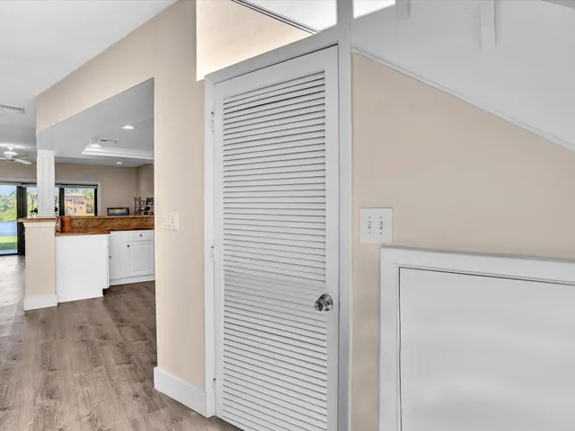 $7,500 | 3474 South Ocean Boulevard, Unit 3, Palm Beach, FL 33480