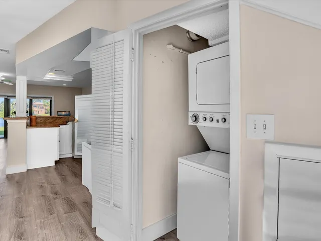 $7,500 | 3474 South Ocean Boulevard, Unit 3, Palm Beach, FL 33480