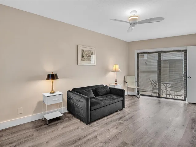 $7,500 | 3474 South Ocean Boulevard, Unit 3, Palm Beach, FL 33480