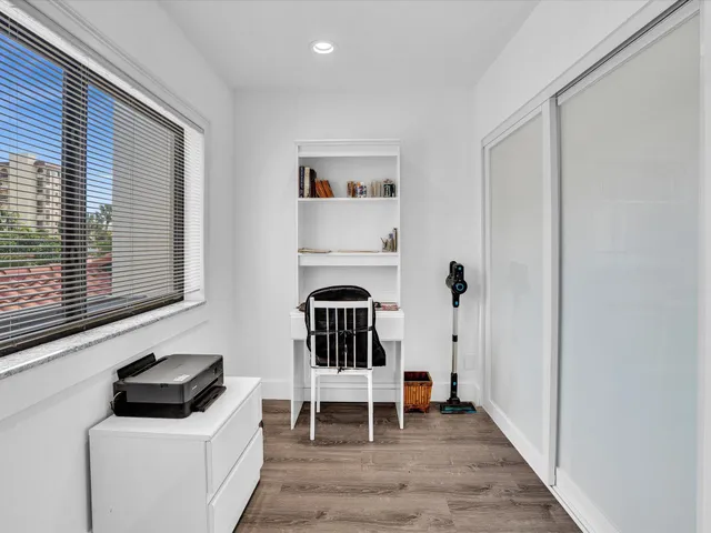 $7,500 | 3474 South Ocean Boulevard, Unit 3, Palm Beach, FL 33480