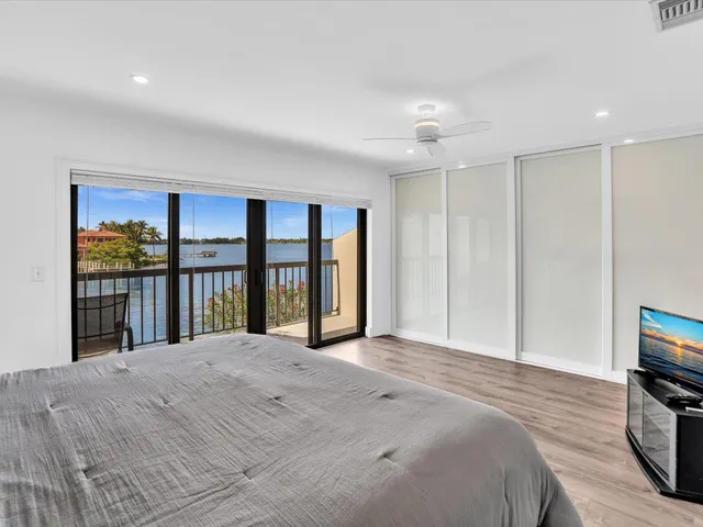 $7,500 | 3474 South Ocean Boulevard, Unit 3, Palm Beach, FL 33480