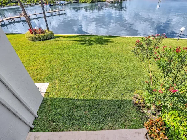 $7,500 | 3474 South Ocean Boulevard, Unit 3, Palm Beach, FL 33480