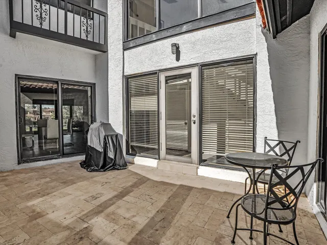 $7,500 | 3474 South Ocean Boulevard, Unit 3, Palm Beach, FL 33480