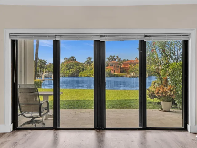 $7,500 | 3474 South Ocean Boulevard, Unit 3, Palm Beach, FL 33480