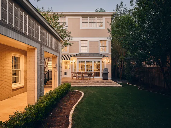 $4,250,000 | 2412 Jarratt Avenue, Austin, TX 78703