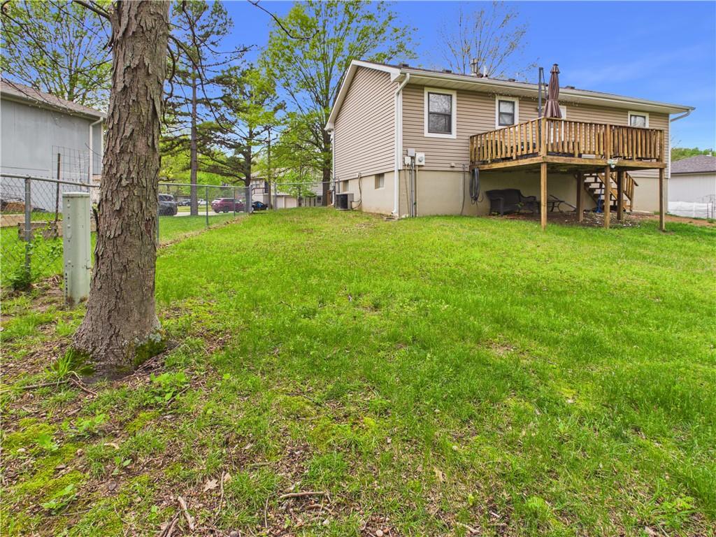 214 Southeast 51 Road Warrensburg, MO 64093 - Photo 28 of 40
