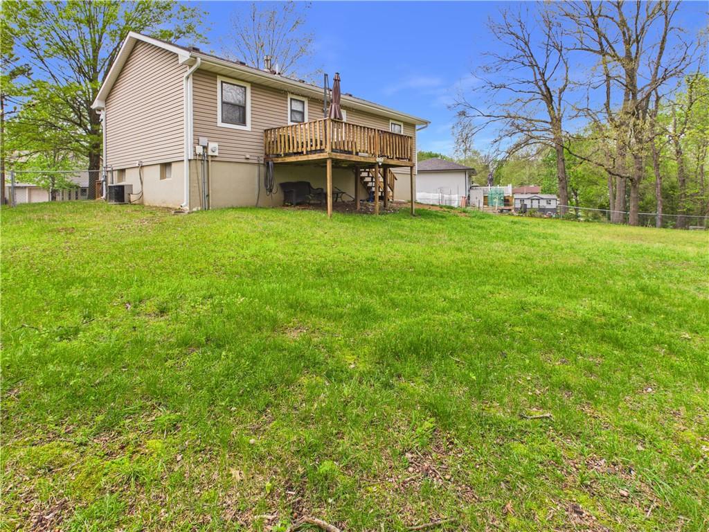 214 Southeast 51 Road Warrensburg, MO 64093 - Photo 30 of 40