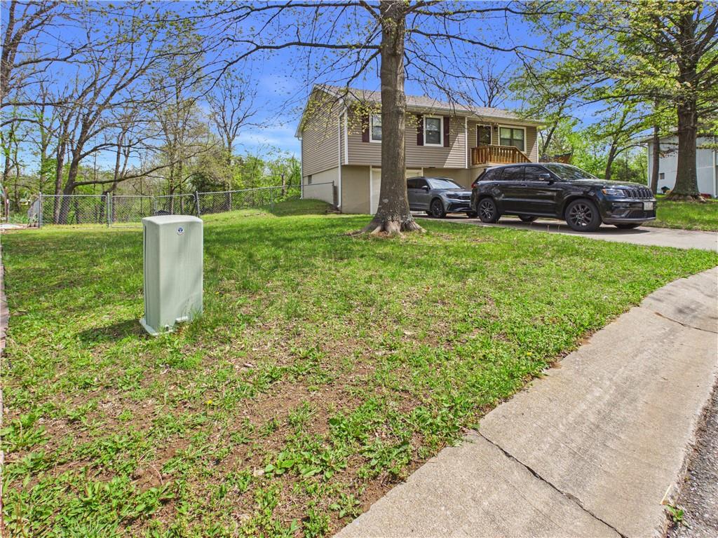 214 Southeast 51 Road Warrensburg, MO 64093 - Photo 3 of 40